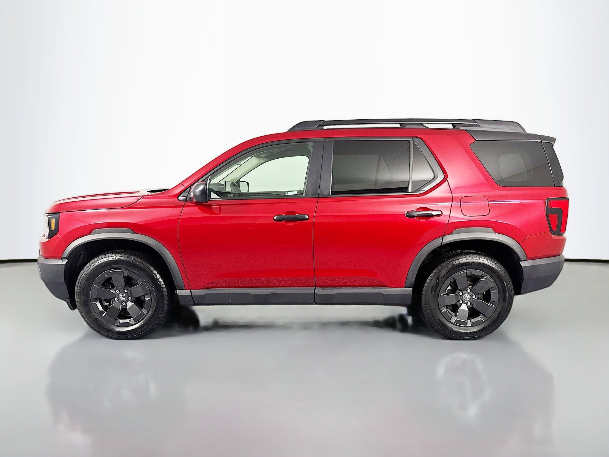 Certified 2026 Honda Passport RTL image 8