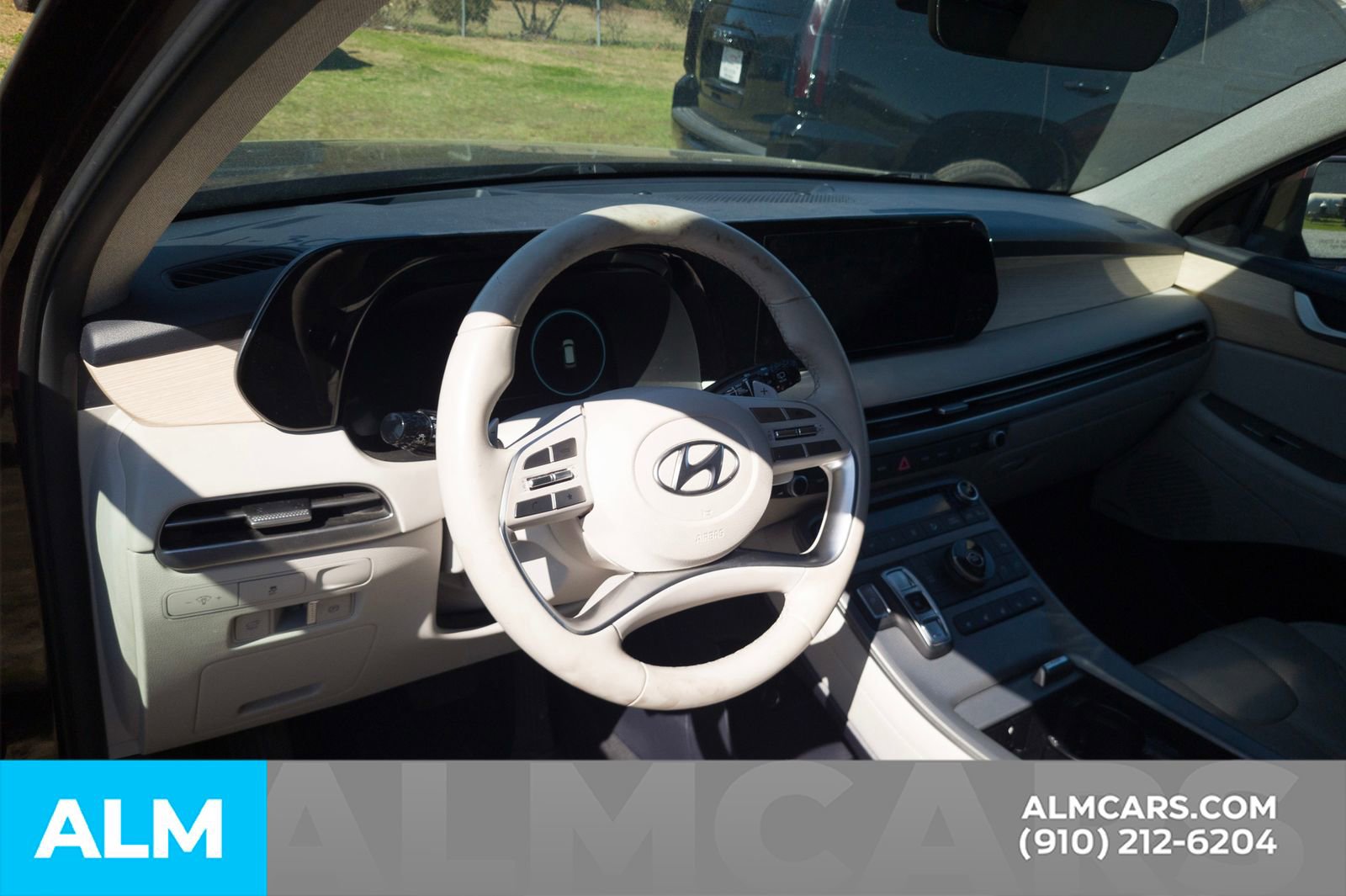 Used 2024 Hyundai Palisade Limited FWD image 6