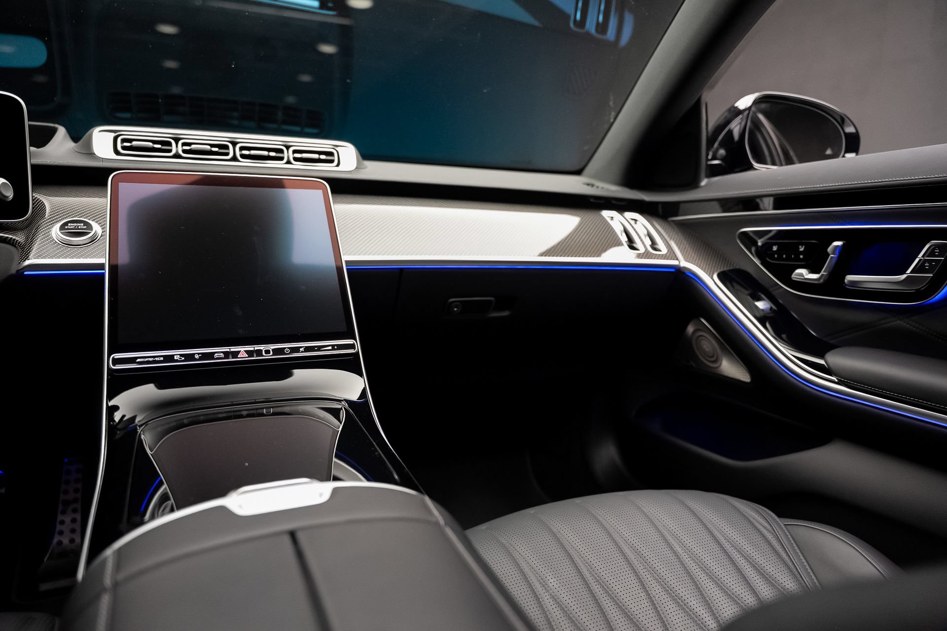Used 2025 Mercedes-Benz S 63 AMG S image 45