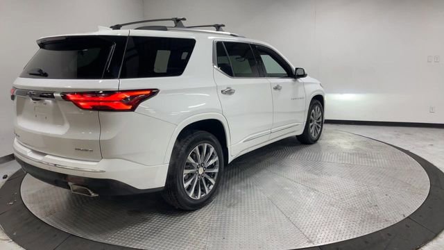 Used 2023 Chevrolet Traverse Premier w/ LPO, Cargo Package image 9