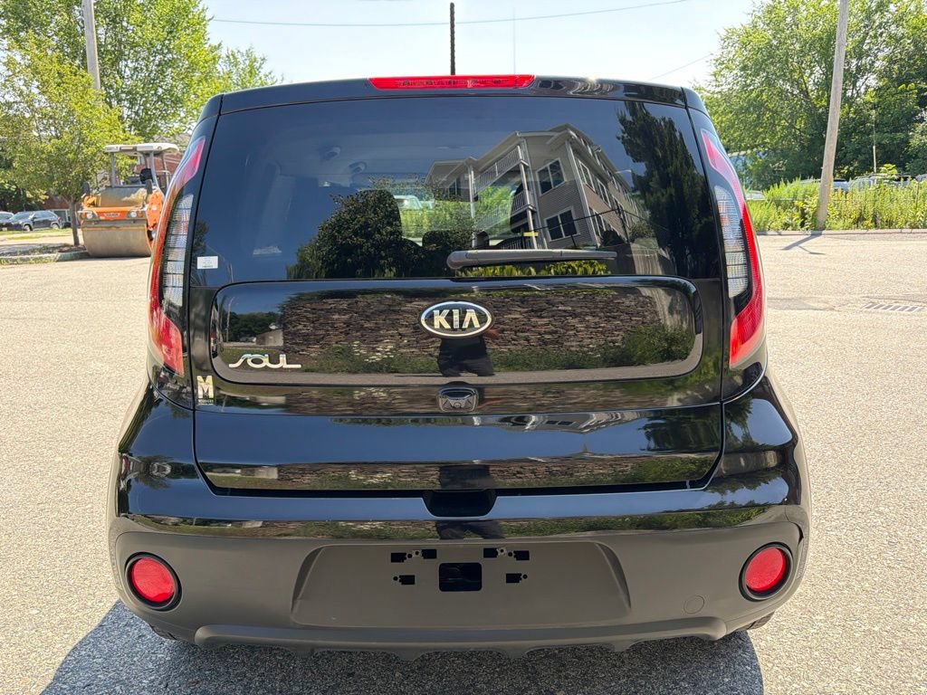 Used 2019 Kia Soul FWD image 5