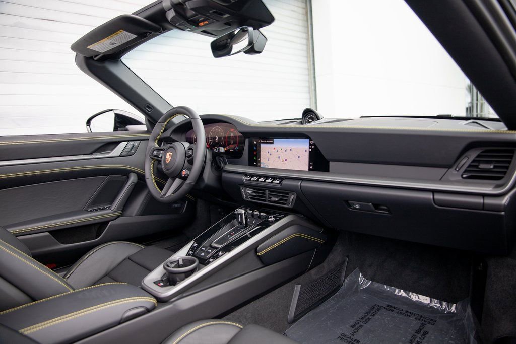 New 2026 Porsche 911 Carrera image 23