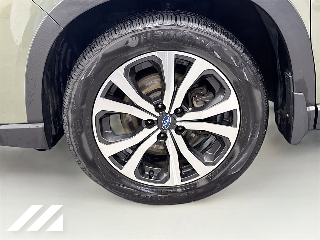 Used 2021 Subaru Forester Limited image 32