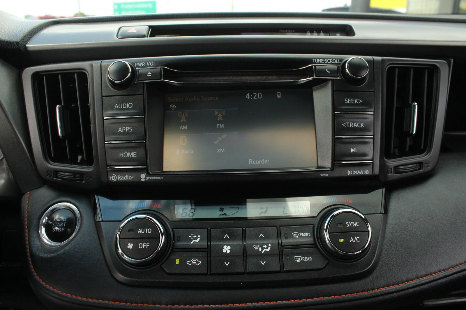 Used 2017 Toyota RAV4 SE AWD/4WD image 29