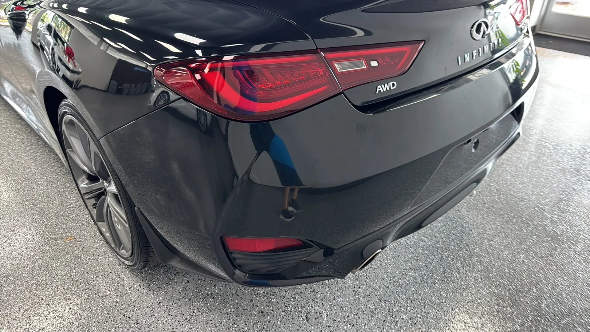 Used 2018 INFINITI Q60 3.0t Sport w/ Sensory Package 3.0T Sport AWD/4WD image 38