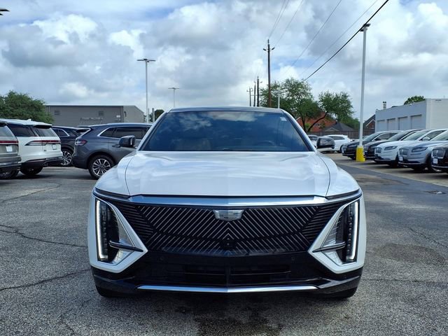Used 2024 Cadillac Lyriq Luxury w/ Nappa Leather Package AWD/4WD image 19