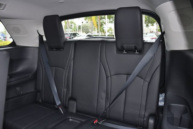 New 2027 INFINITI QX60 Luxe w/ Cargo Package FWD image 29