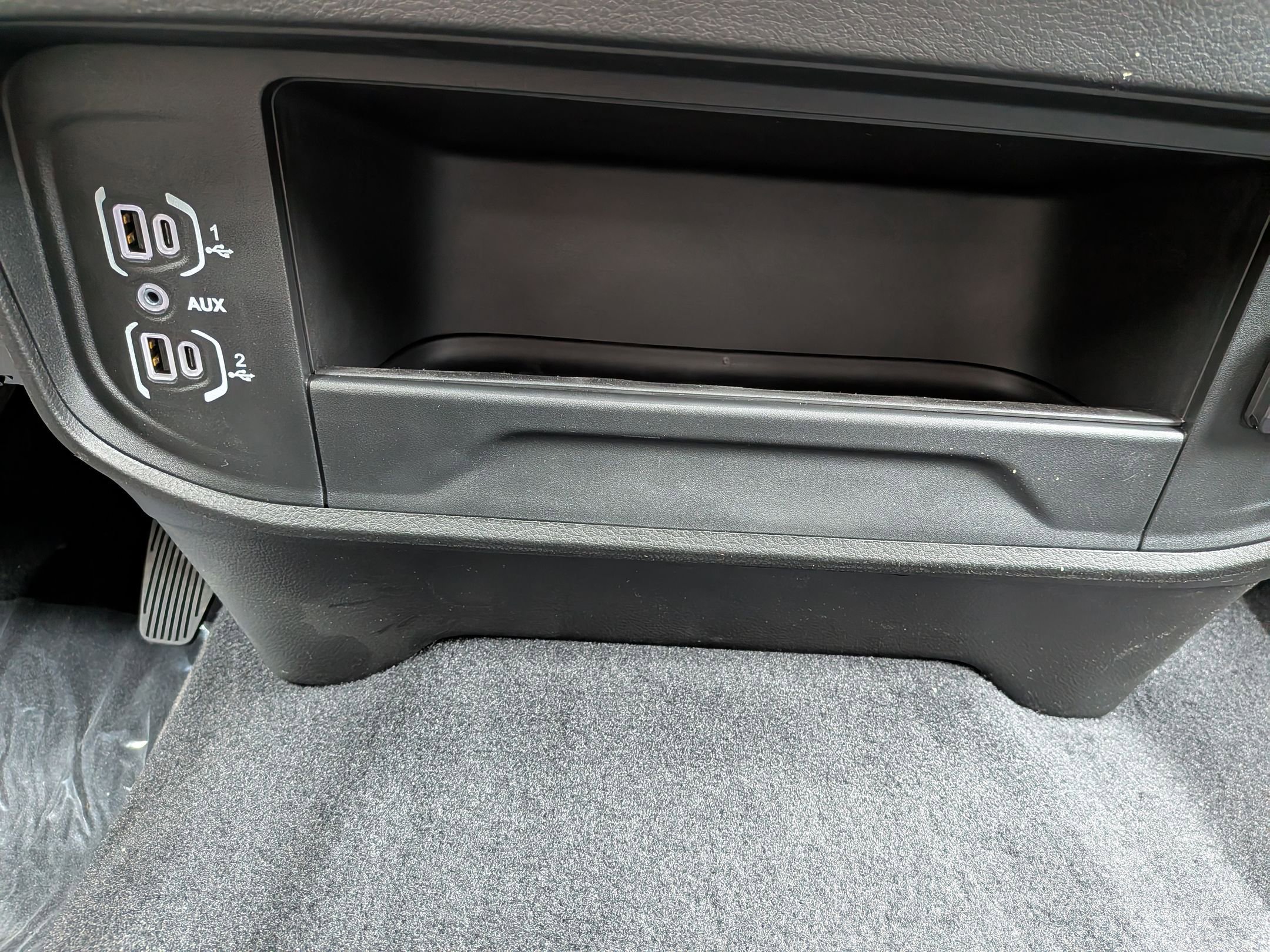 New 2026 RAM 3500 Tradesman w/ Safety Group image 18