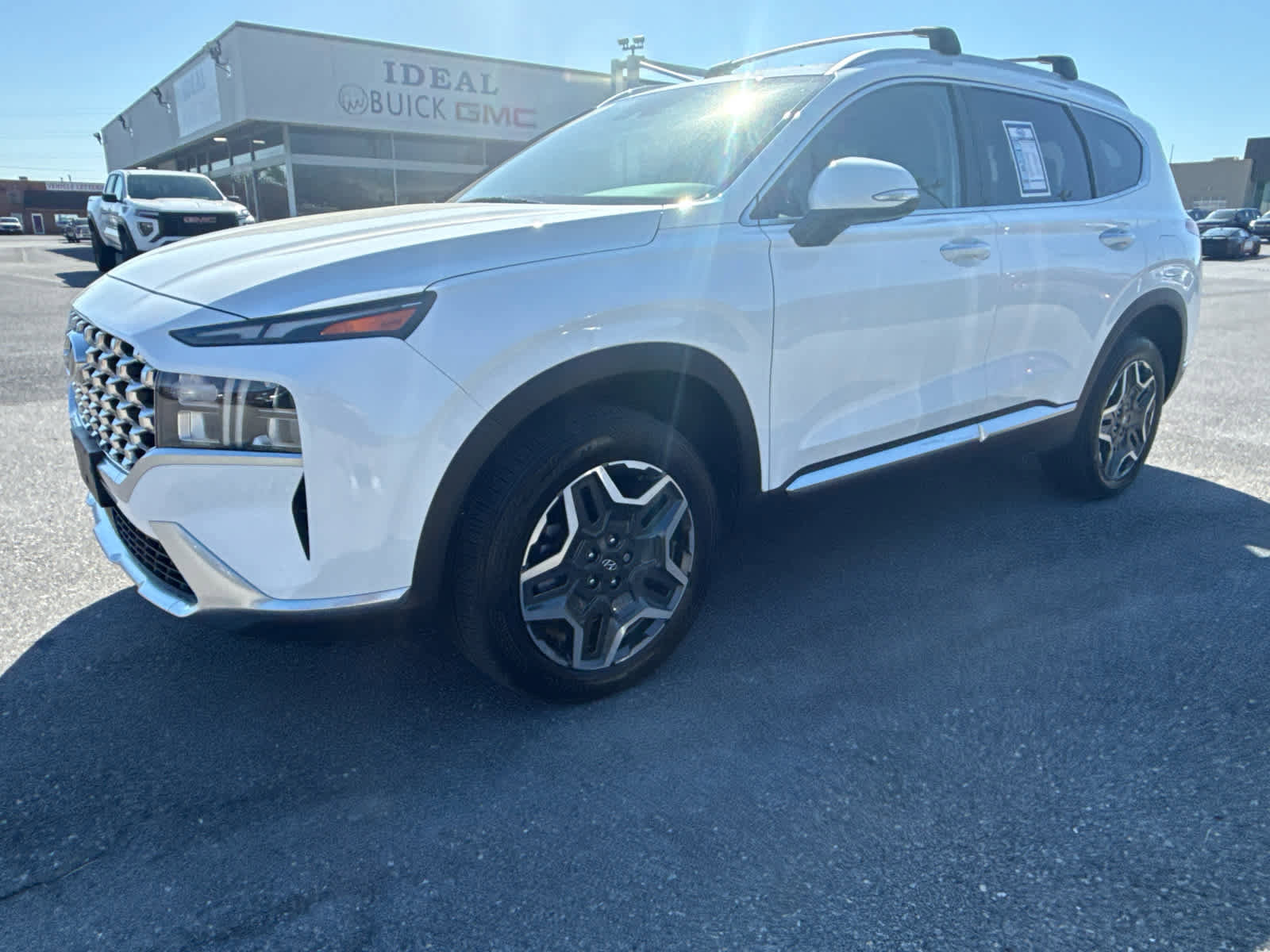 Used 2022 Hyundai Santa Fe SEL Convenience w/ Cargo Package AWD/4WD image 2