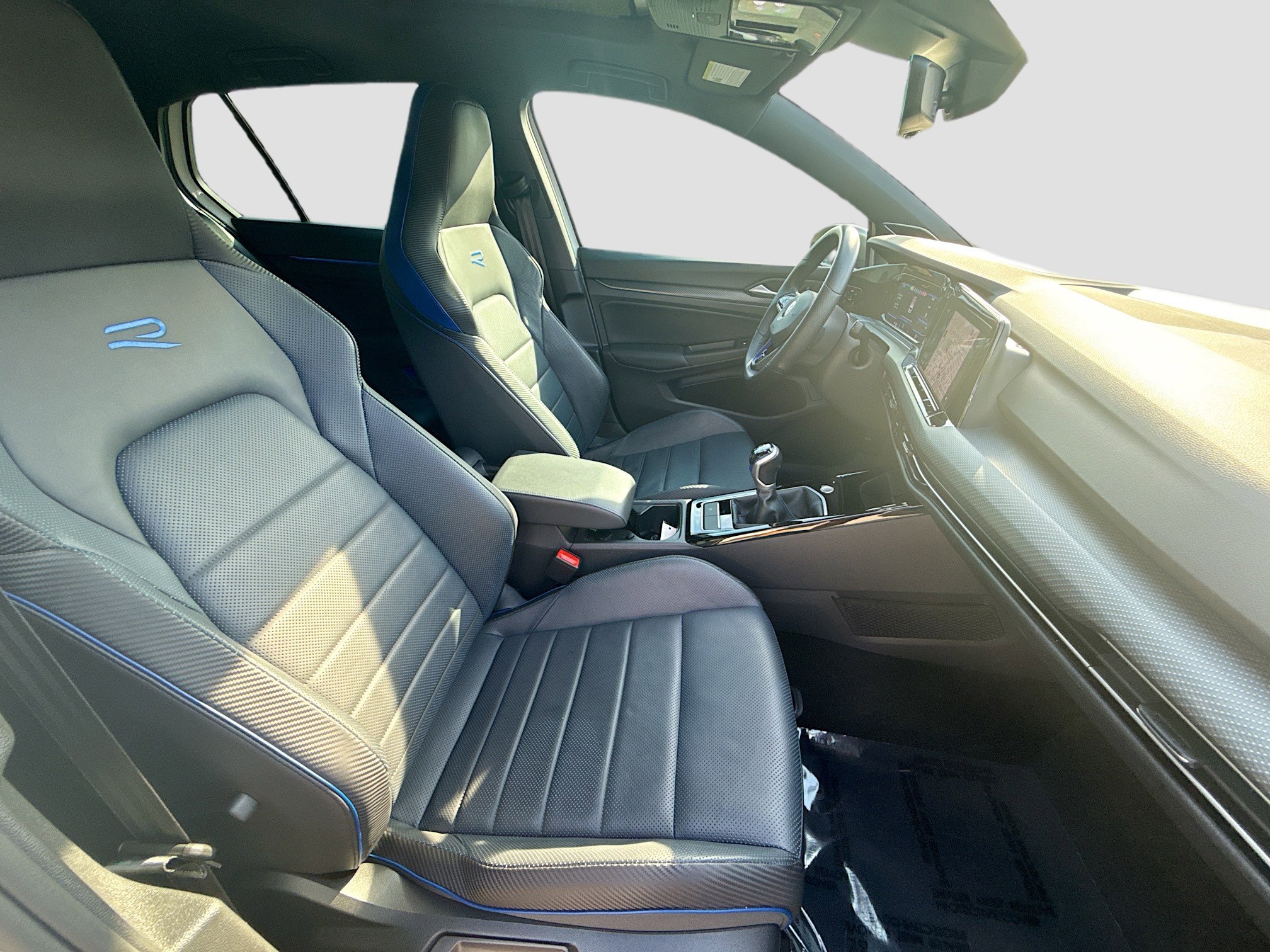 Certified 2023 Volkswagen Golf R AWD/4WD image 32