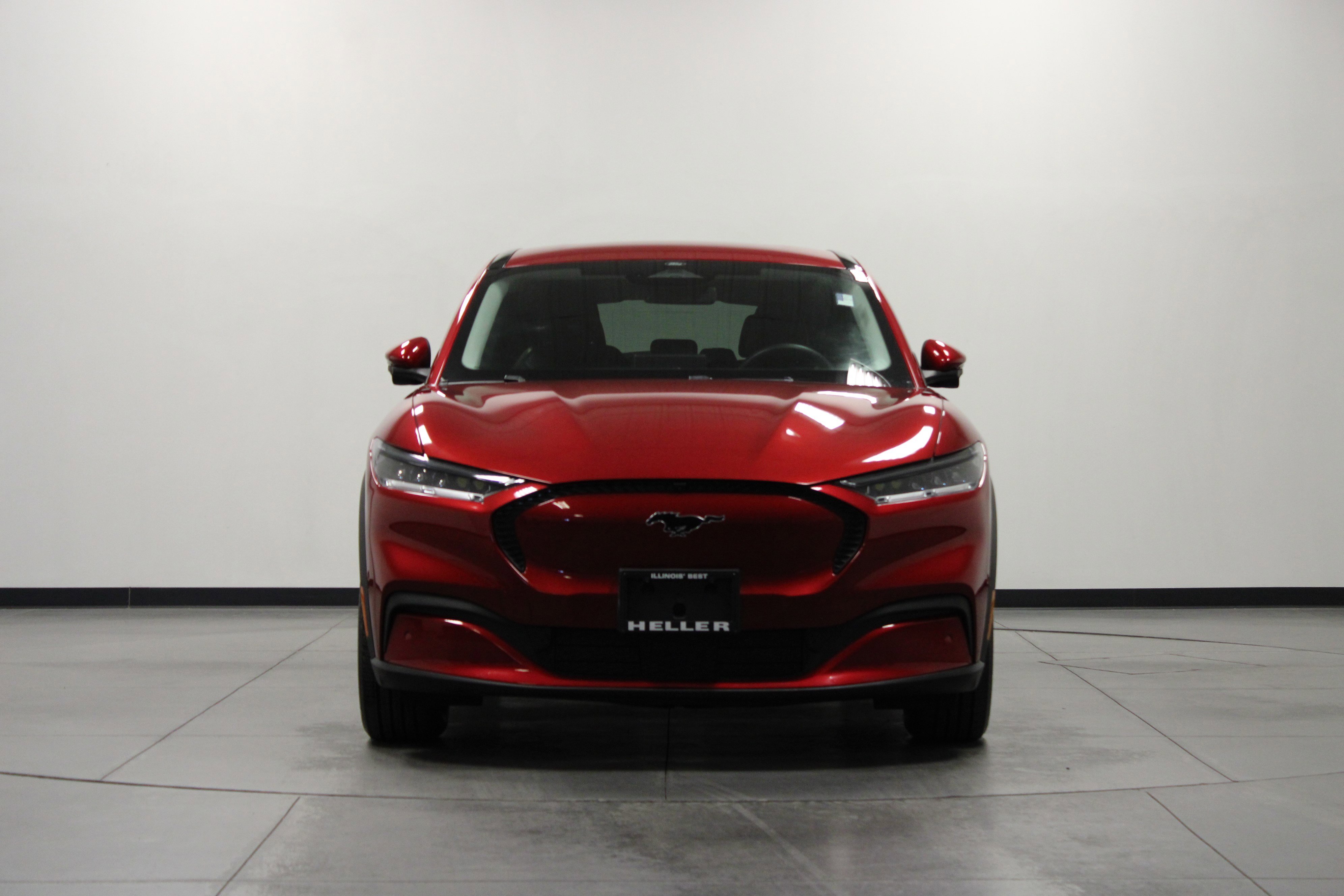 Used 2021 Ford Mustang Mach-E Select image 9