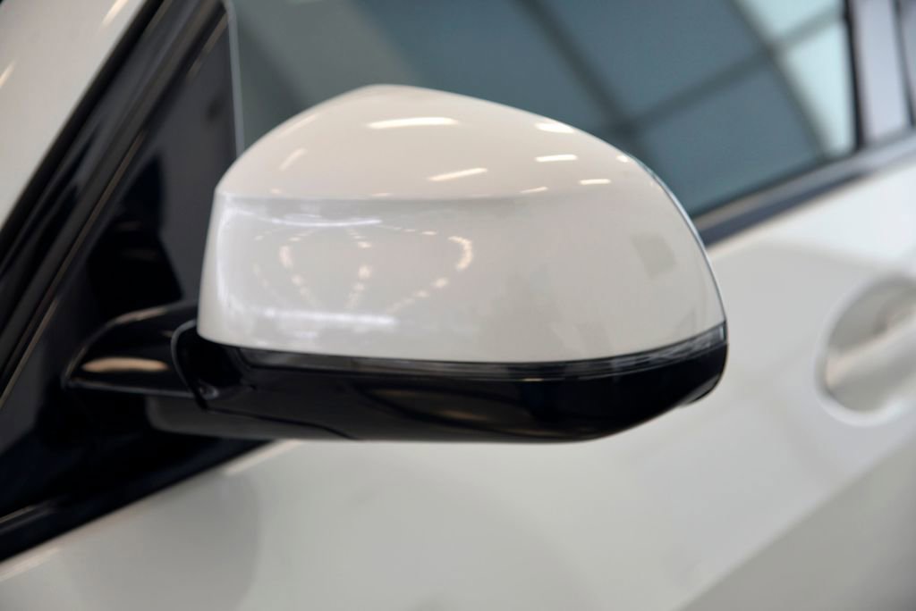 Used 2023 BMW X5 xDrive40i w/ Executive Package image 14