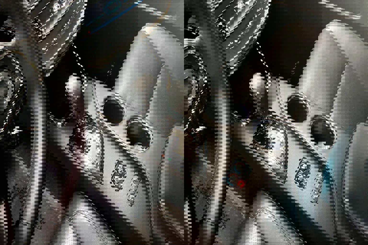 Used 2016 Toyota Avalon Limited w/ Toyota Safety Sense Package image 20