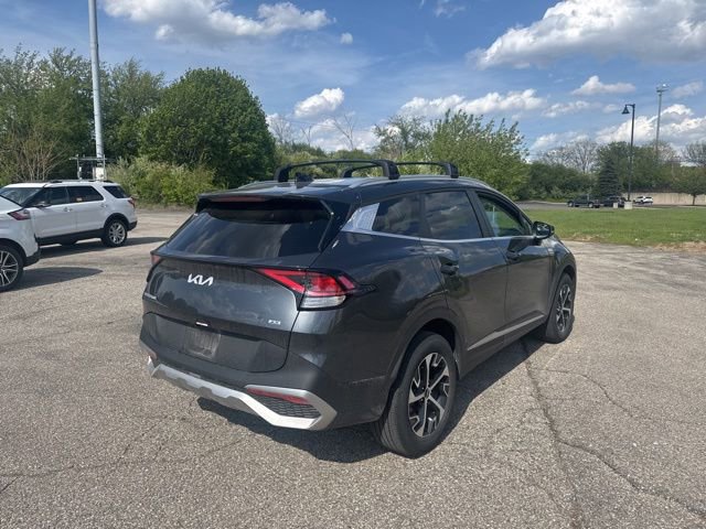 Certified 2024 Kia Sportage EX AWD/4WD image 5