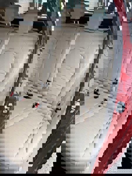 Used 2022 Mercedes-Benz GLC 300 4MATIC w/ Premium Package Lite image 44