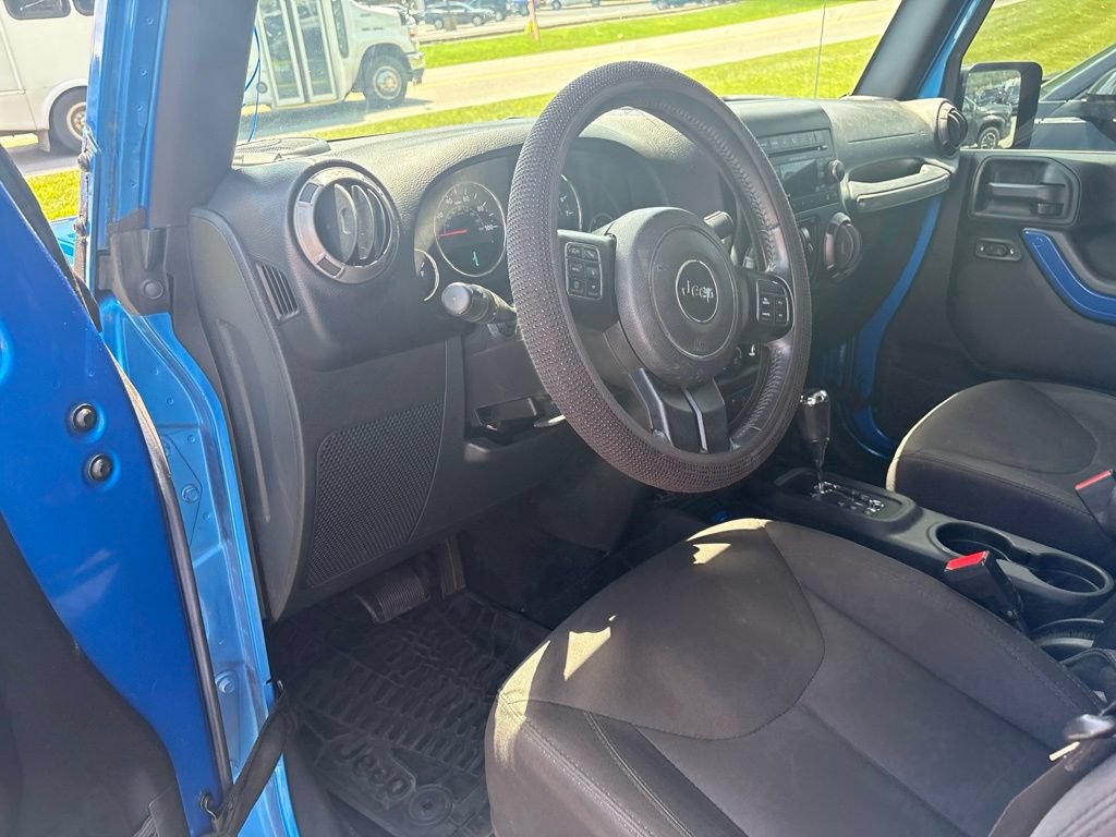 Used 2015 Jeep Wrangler Unlimited Sport w/ Quick Order Package 24S AWD/4WD image 10