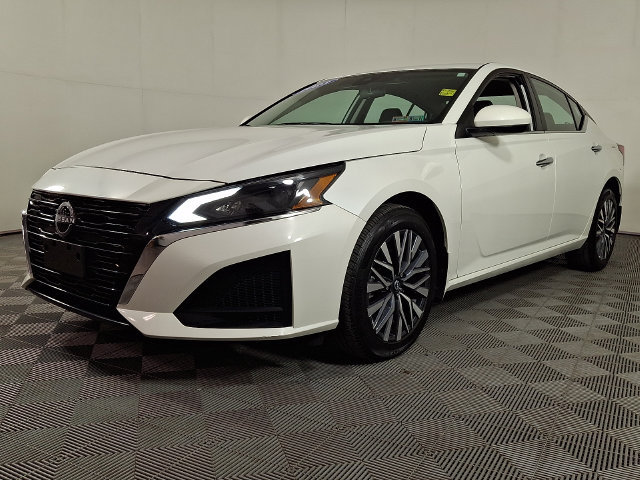 Used 2023 Nissan Altima 2.5 SV AWD/4WD image 6