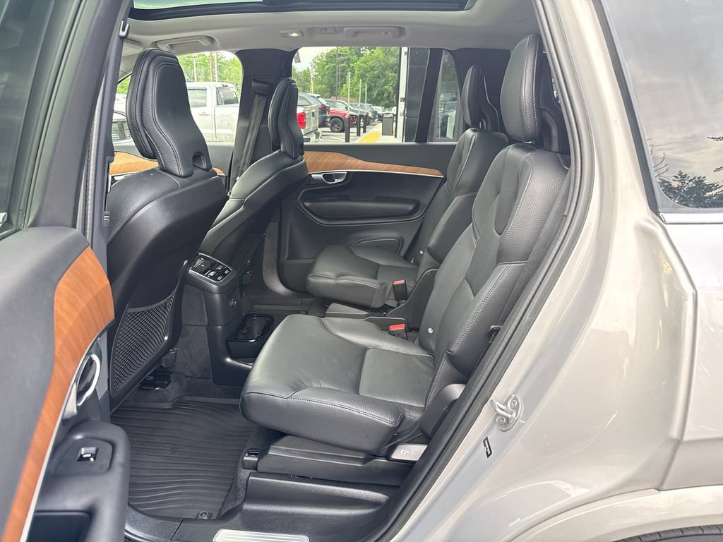 Used 2023 Volvo XC90 T8 Plus w/ Protection Package Premier AWD/4WD image 30