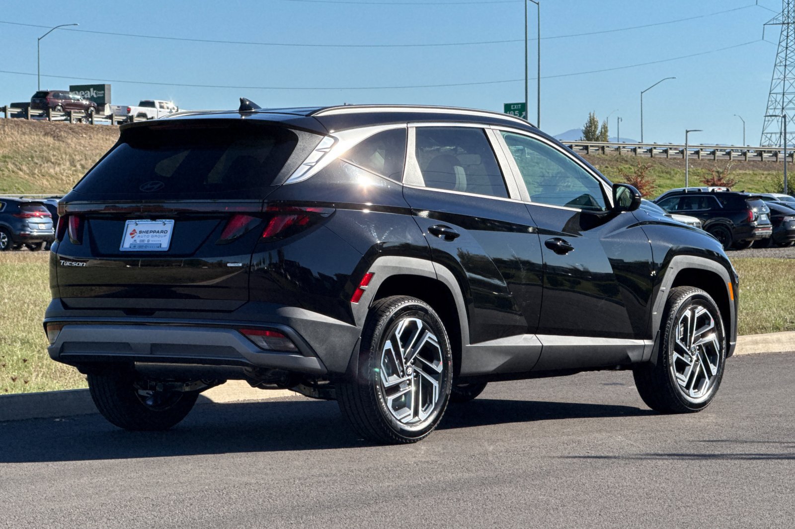 New 2026 Hyundai Tucson SEL Plus AWD/4WD image 3