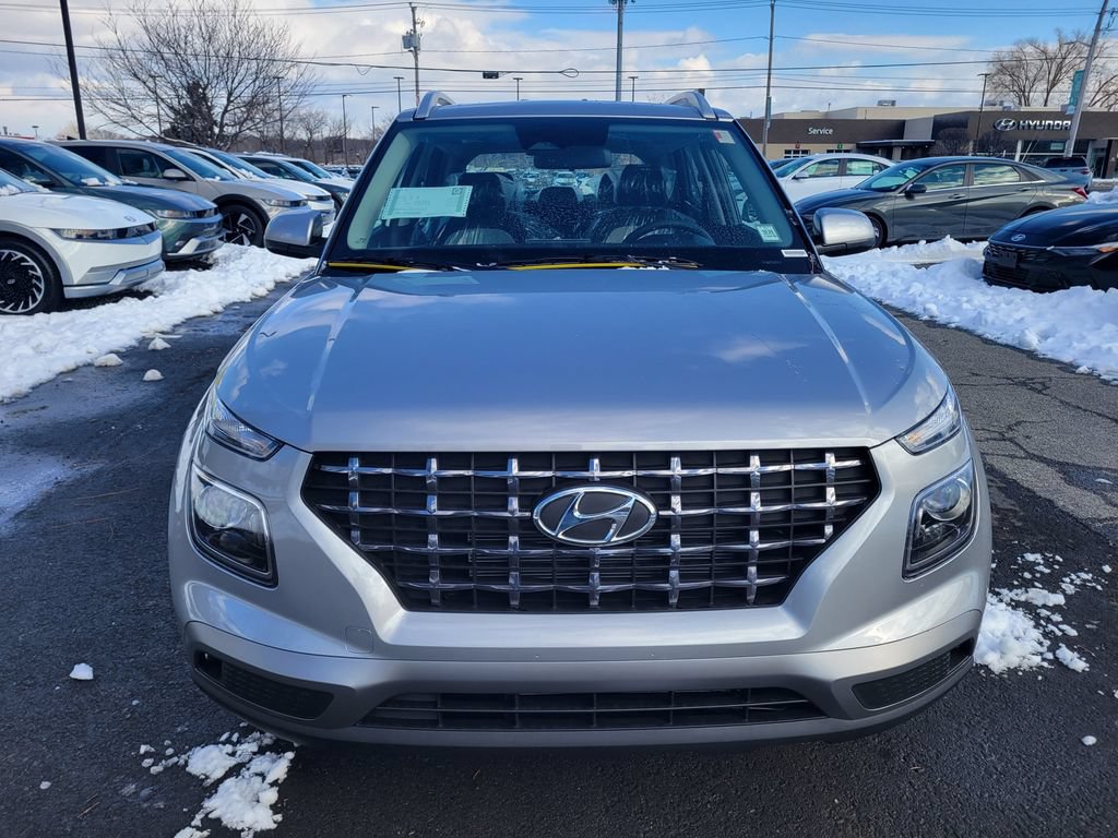 New 2026 Hyundai Venue SEL FWD image 9