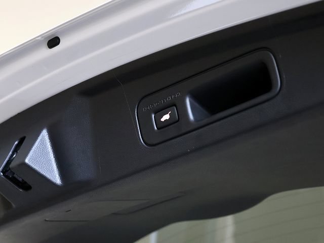 Certified 2026 Acura MDX SH-AWD image 31