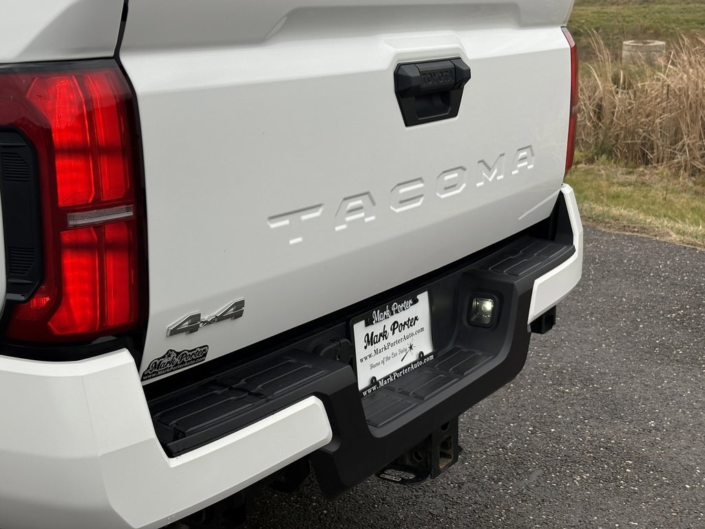 Used 2024 Toyota Tacoma SR5 image 11