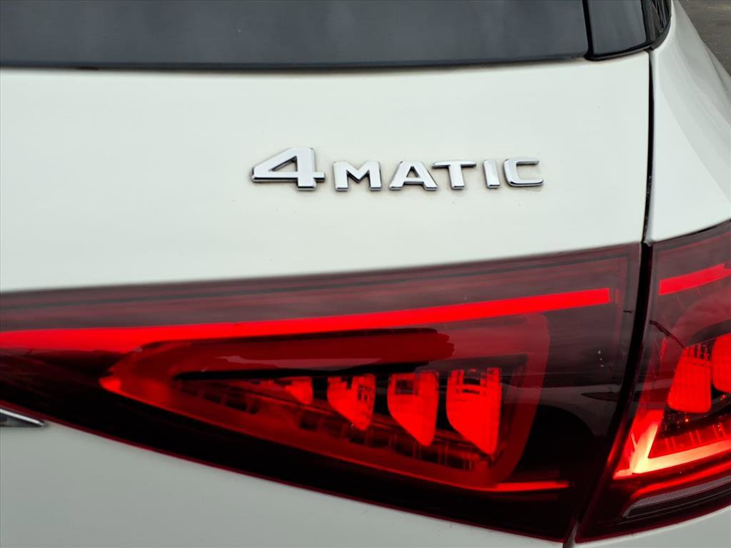 Used 2022 Mercedes-Benz GLE 350 4MATIC image 11