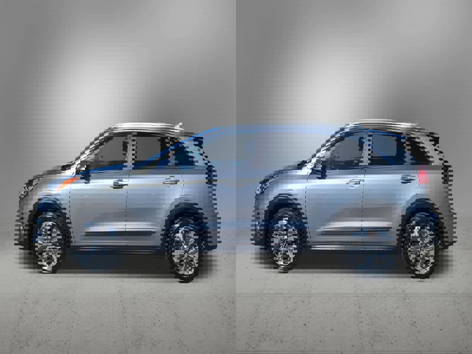 Certified 2022 Kia Niro EX image 3