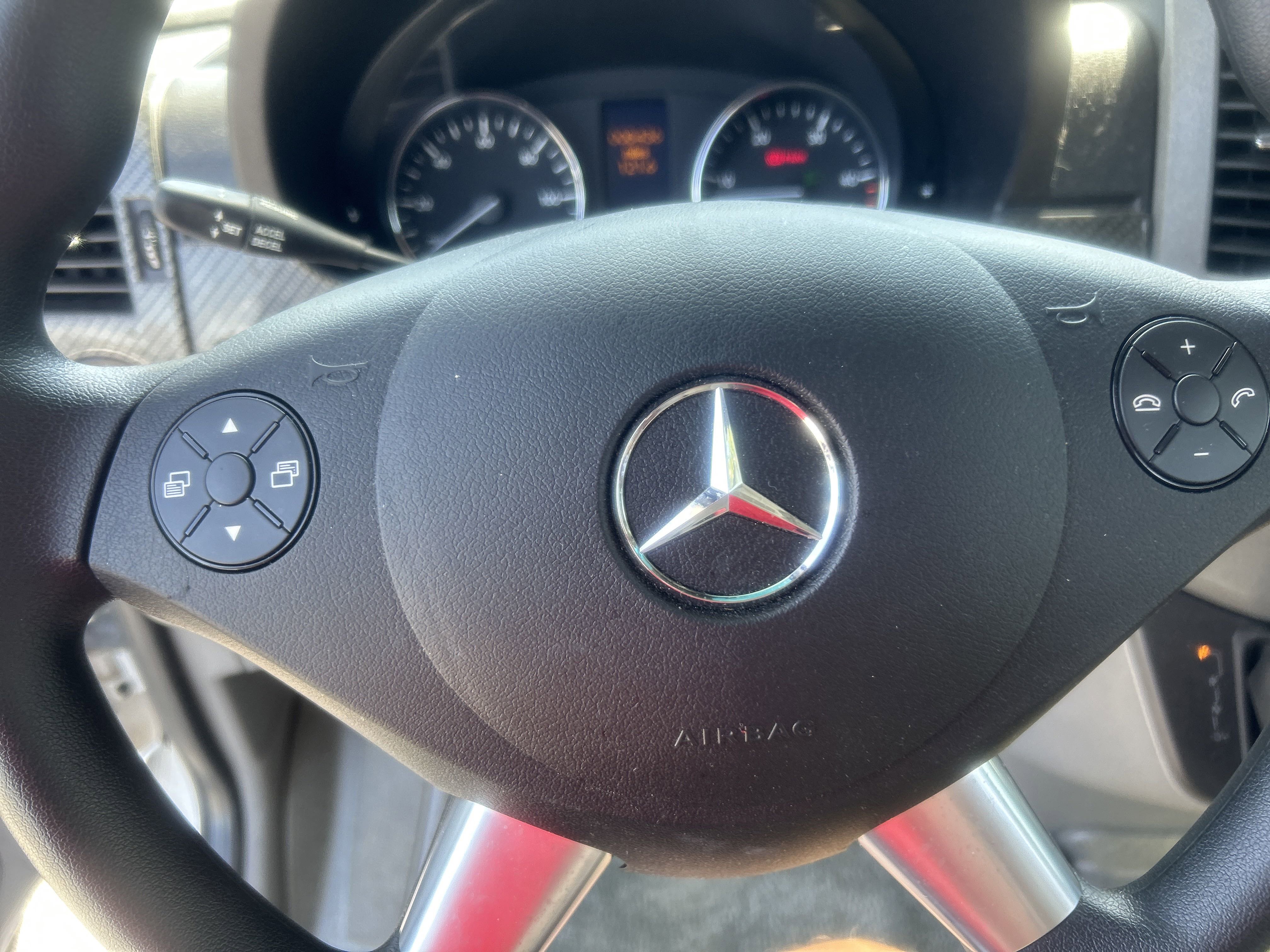 Used 2015 Mercedes-Benz Sprinter 3500 image 24