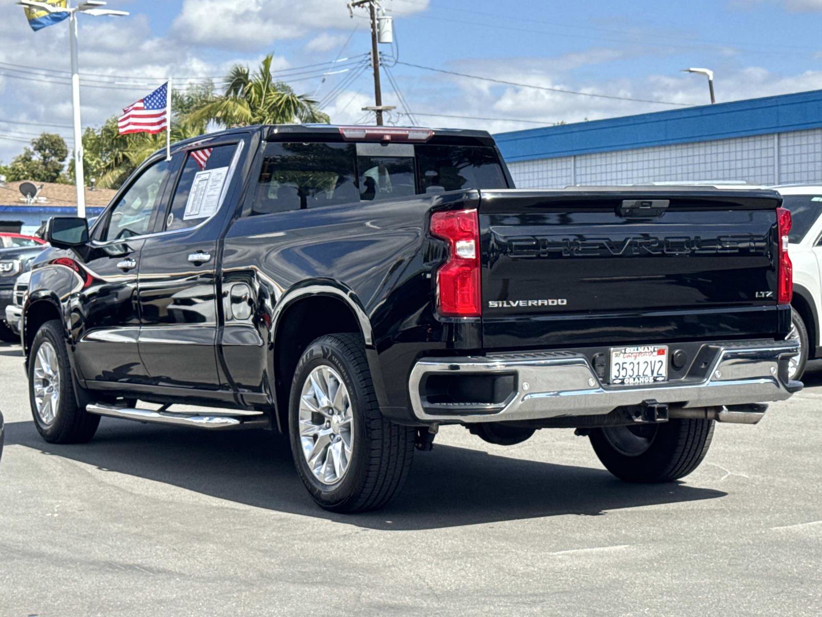 Used 2019 Chevrolet Silverado 1500 LTZ w/ LTZ Plus Package RWD image 7