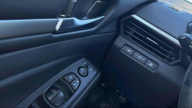 Used 2022 Nissan Altima 2.5 SV image 31