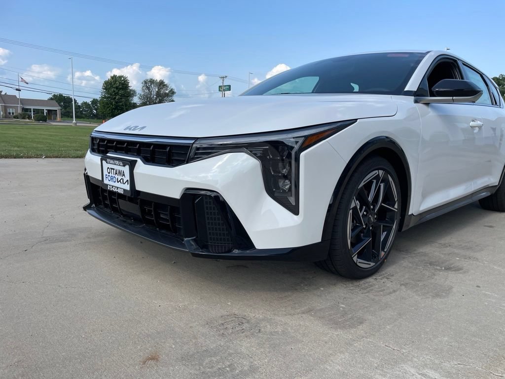 New 2026 Kia K4 GT-Line Turbo FWD image 14