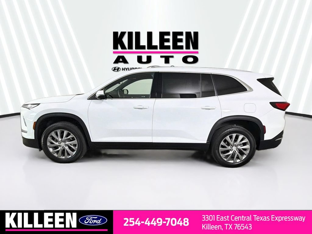 Used 2025 Buick Enclave Preferred AWD/4WD image 4