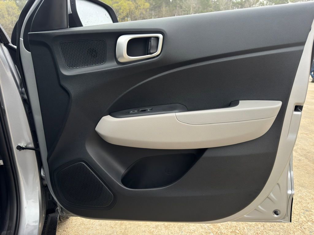 New 2026 Hyundai Venue SEL image 20