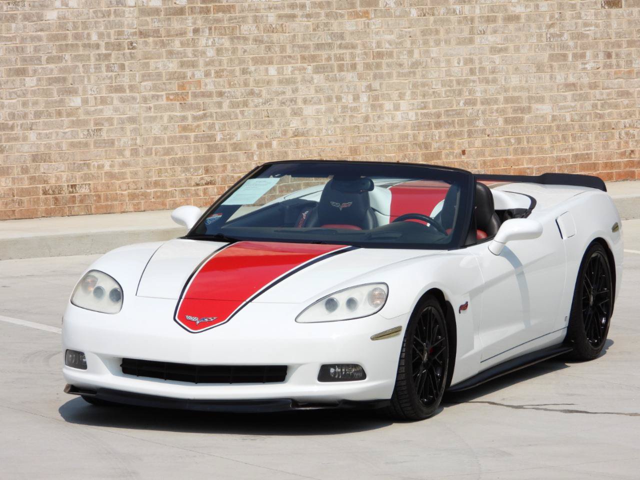 Used 2009 Chevrolet Corvette Convertible w/ Preferred Equipment Group RWD image 28
