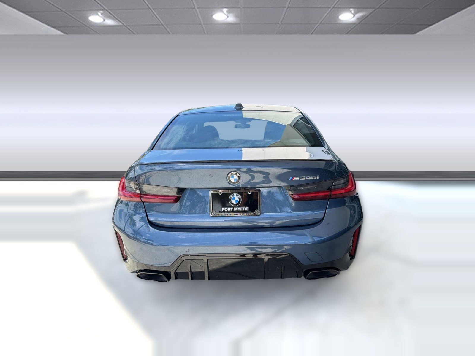 New 2026 BMW M340i RWD image 10