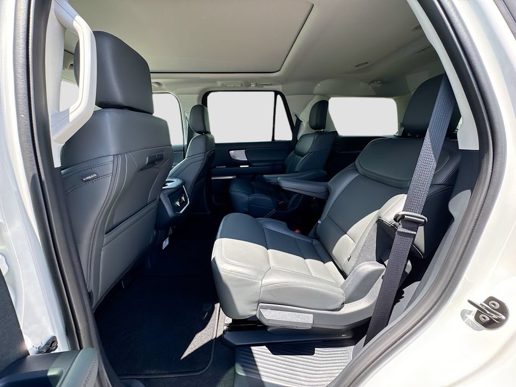 New 2026 Ford Expedition Active RWD image 28