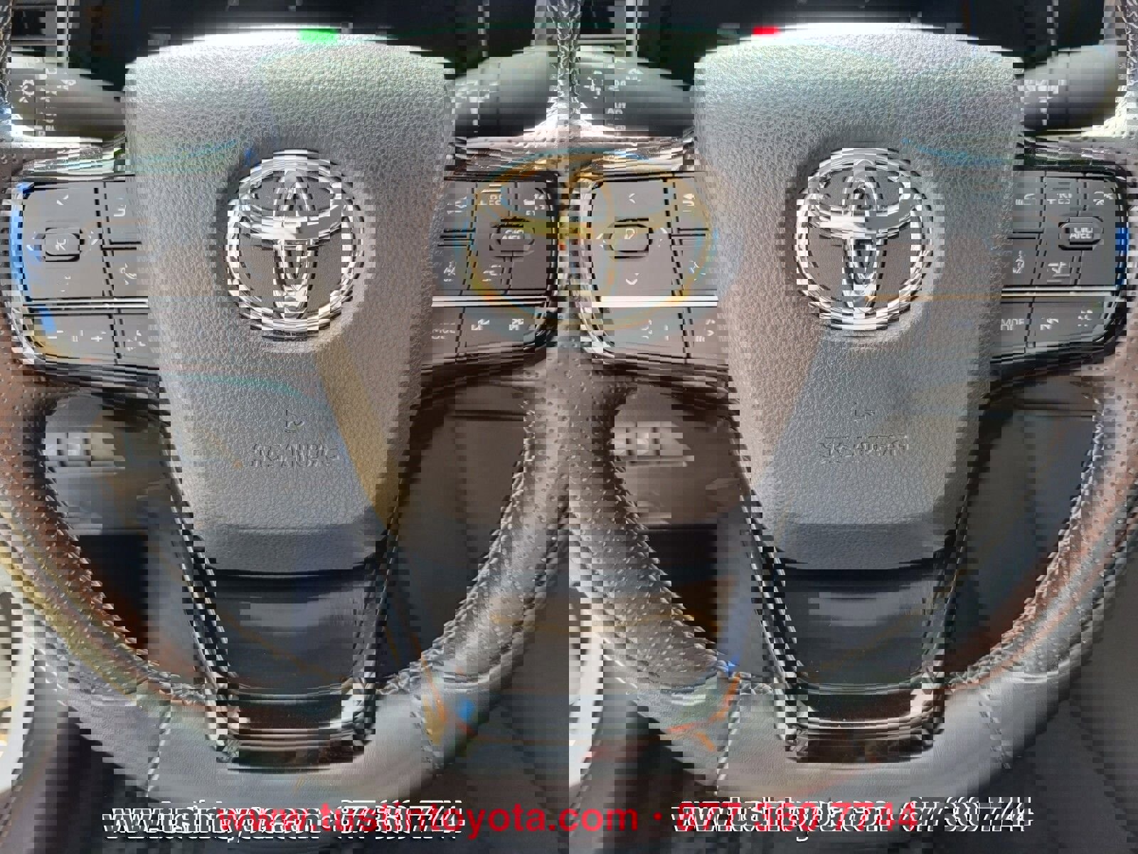 Certified 2022 Toyota Mirai XLE w/ Advanced Technology Package image 18