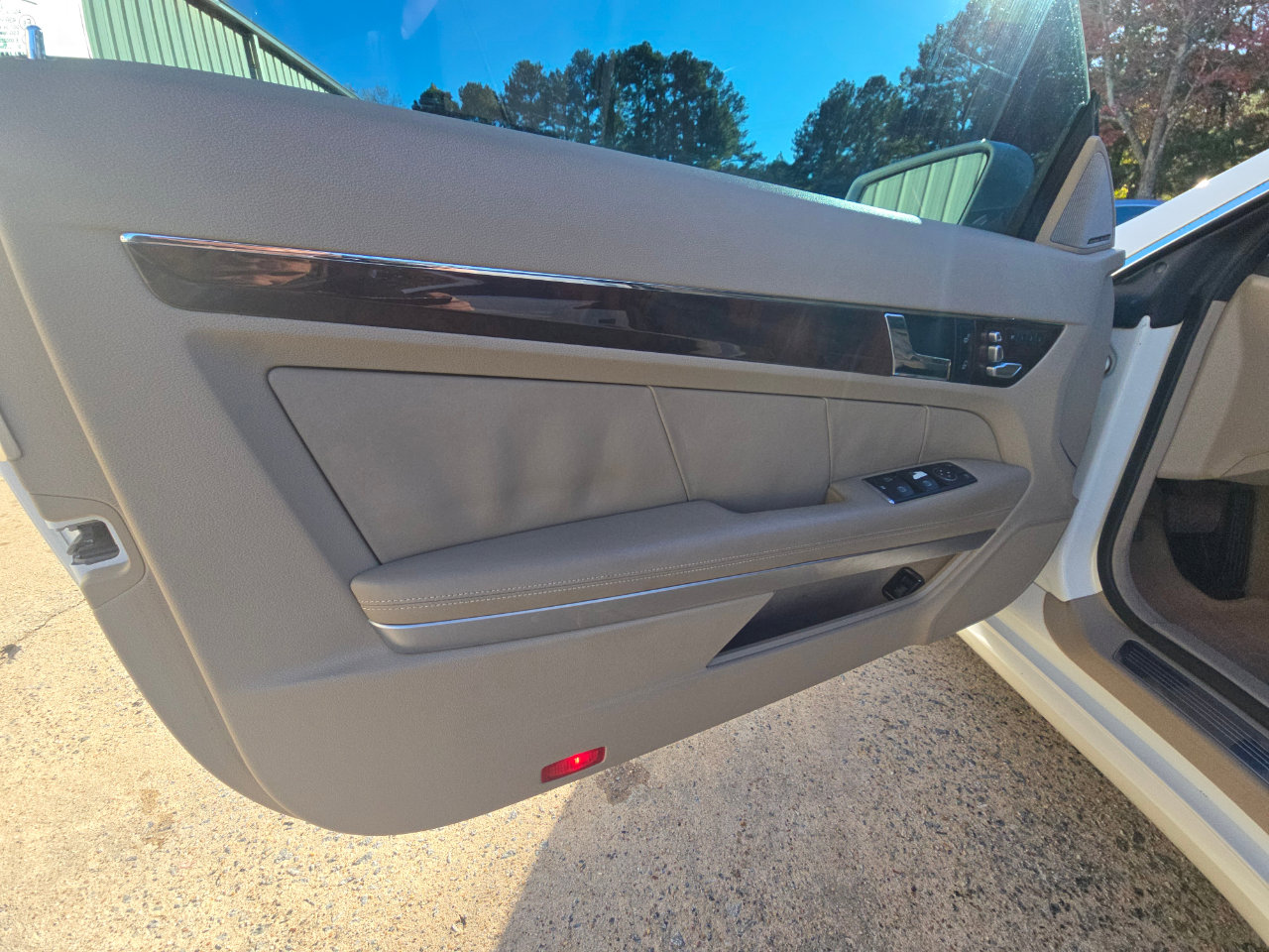 Used 2010 Mercedes-Benz E 550 E550 Coupe image 8