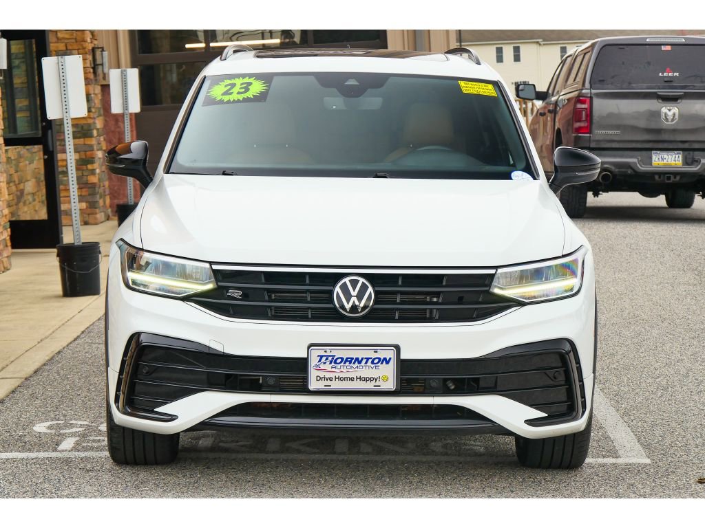 Used 2023 Volkswagen Tiguan SE R-Line AWD/4WD image 8
