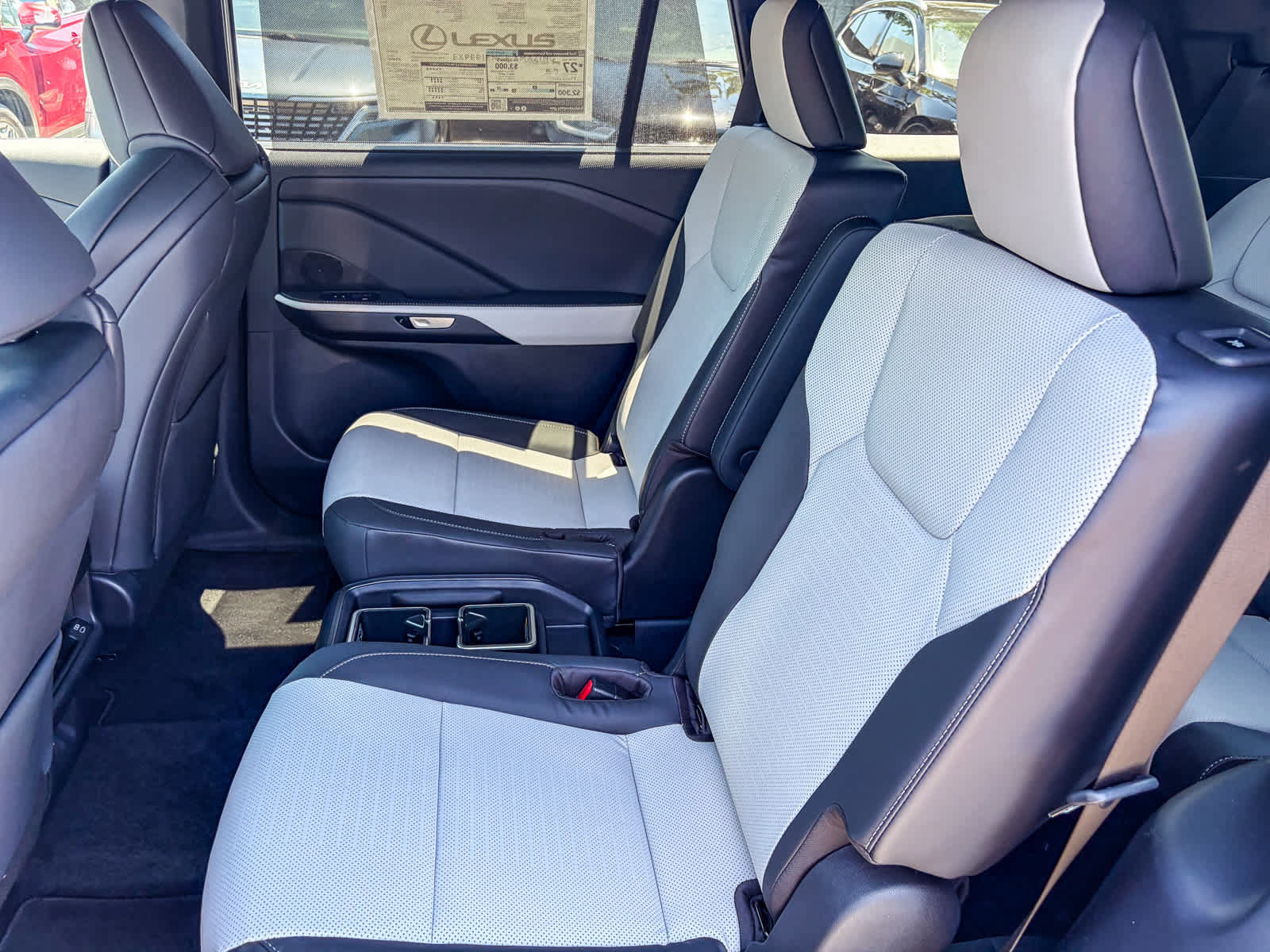 New 2026 Lexus TX 500h AWD image 19