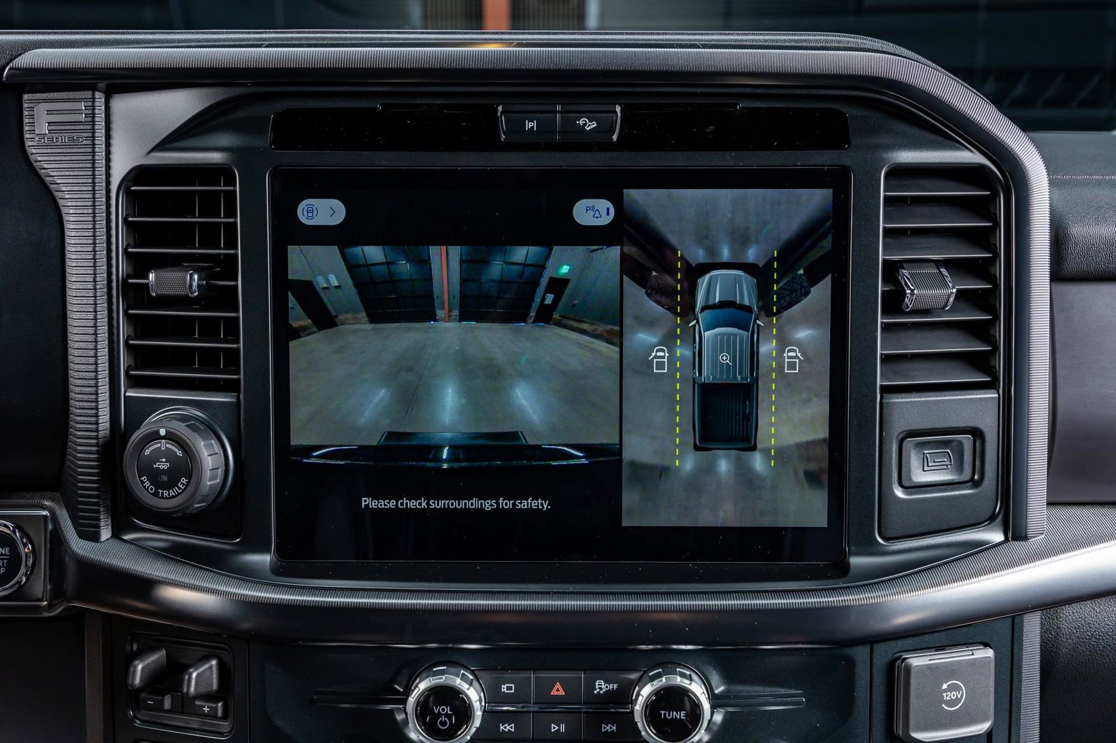 Used 2025 Ford F150 Platinum w/ Equipment Group 702A High image 26