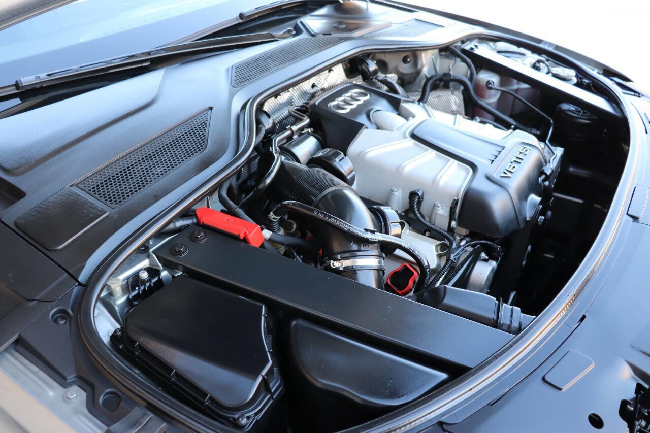 Used 2013 Audi A8 L 3.0T w/ Driver Assistance Pkg image 15