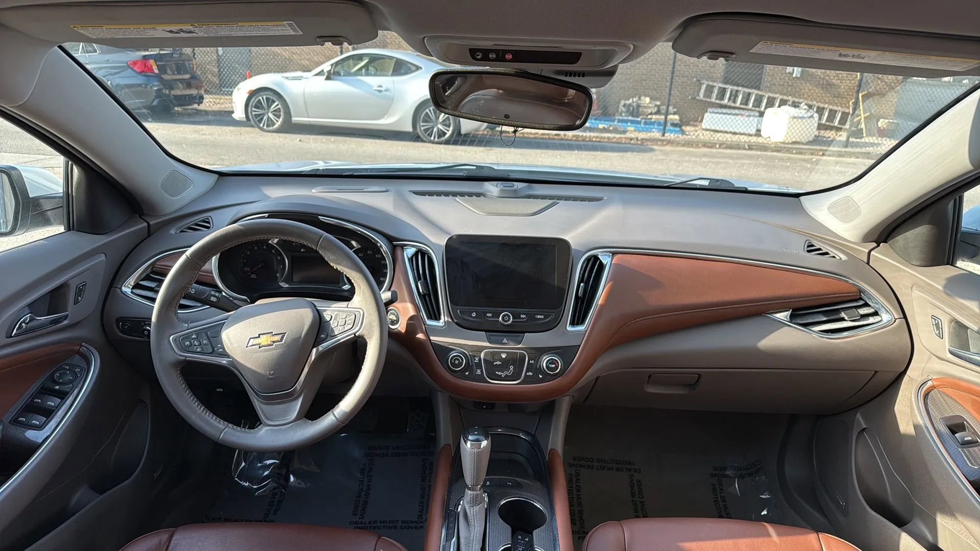 Used 2017 Chevrolet Malibu LT w/ Leather Package image 25