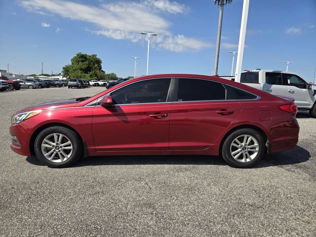 Used 2015 Hyundai Sonata SE FWD image 4