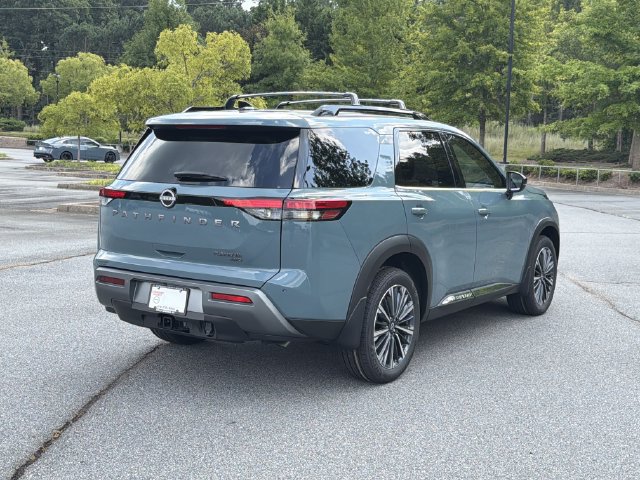 New 2026 Nissan Pathfinder Platinum AWD/4WD image 3