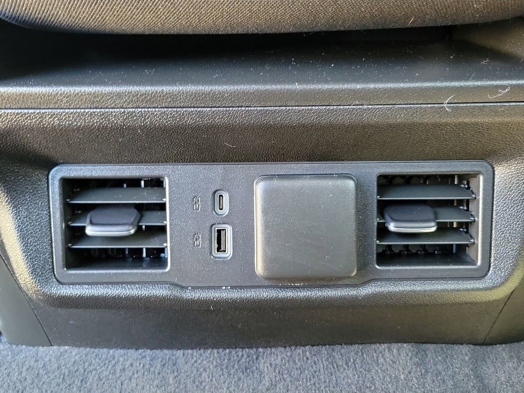 Used 2022 Chevrolet Silverado 1500 RST image 10
