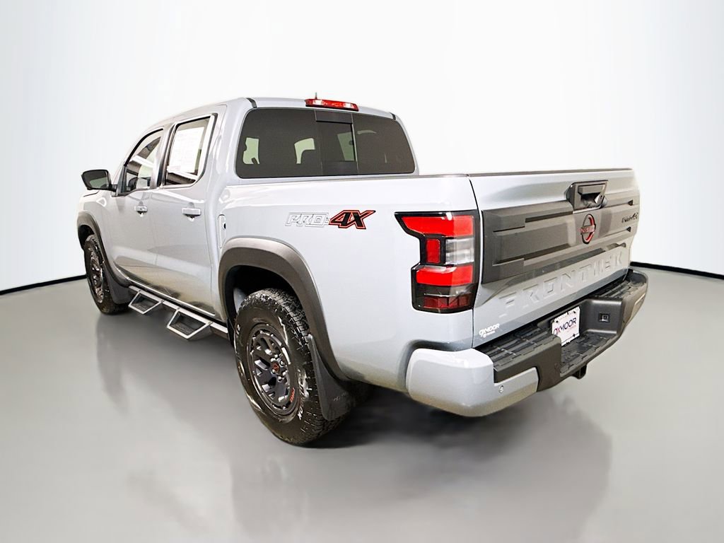 Used 2025 Nissan Frontier PRO-4X w/ Pro Convenience Package image 5