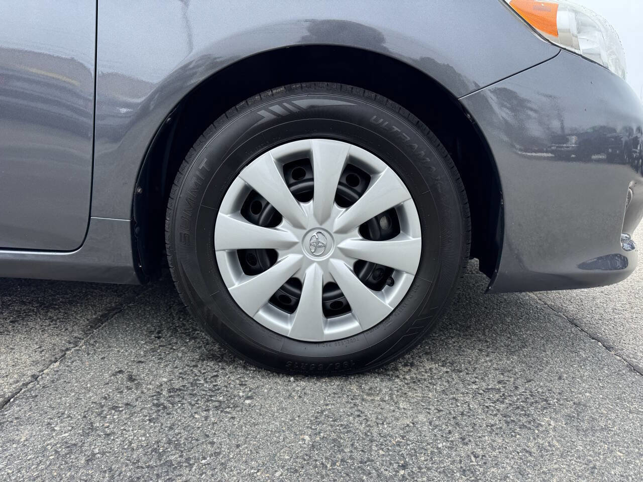 Used 2010 Toyota Corolla FWD image 12