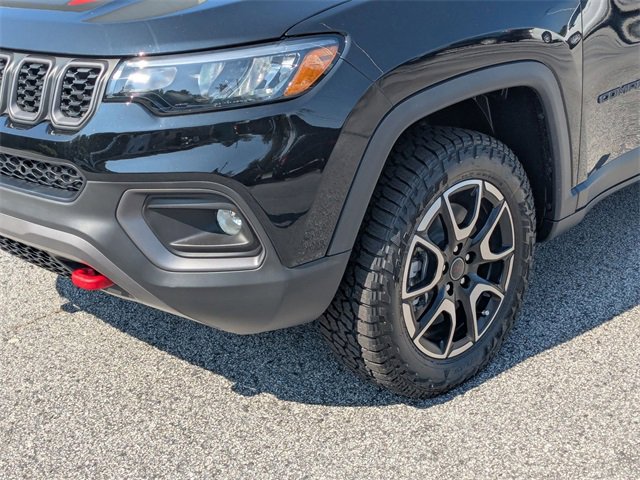 New 2025 Jeep Compass Trailhawk w/ Trailer Tow Group image 9